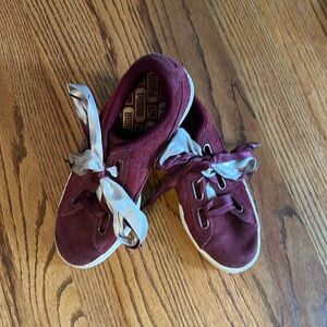 Puma women’s sneakers size 9